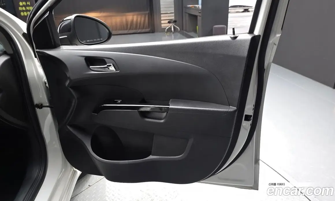 Chevrolet Aveo 2014 1.4 автомат (гидро), фото 14