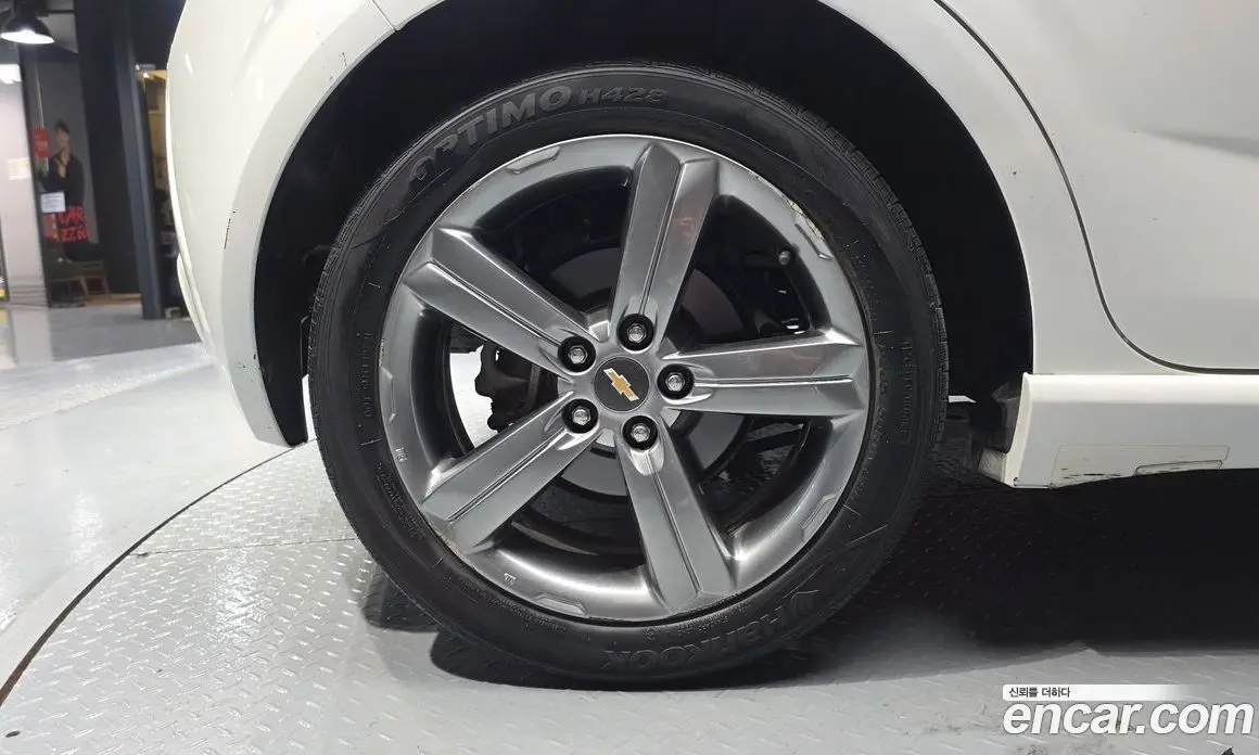Chevrolet Aveo 2014 1.4 автомат (гидро), фото 5