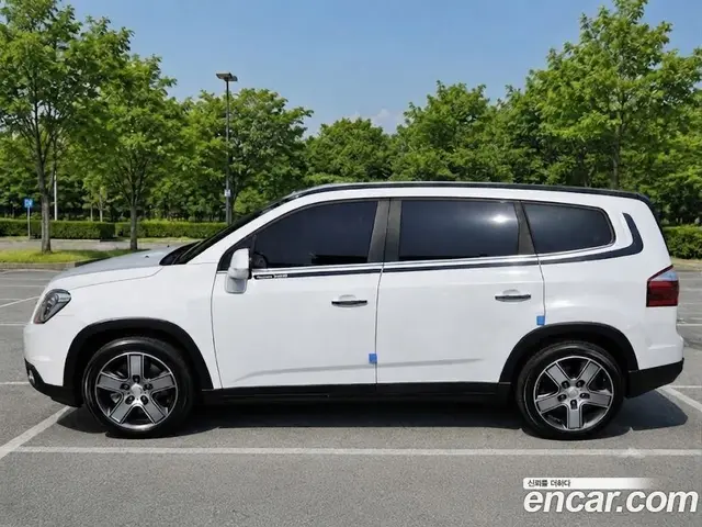 Chevrolet Orlando 2015 2.0 автомат (гидро), миниатюра 4