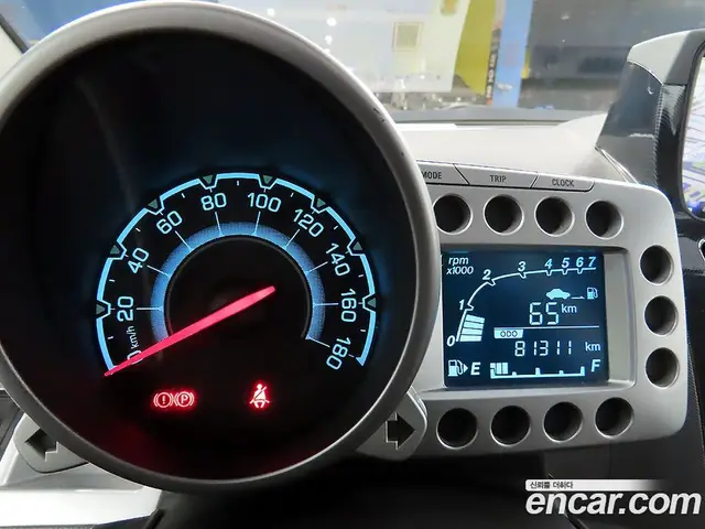 Chevrolet Spark 2012 1.0 автомат (гидро), миниатюра 9