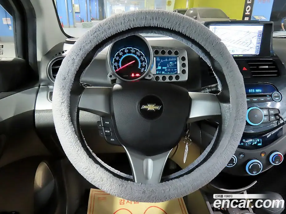 Chevrolet Spark 2012 1.0 автомат (гидро), фото 10