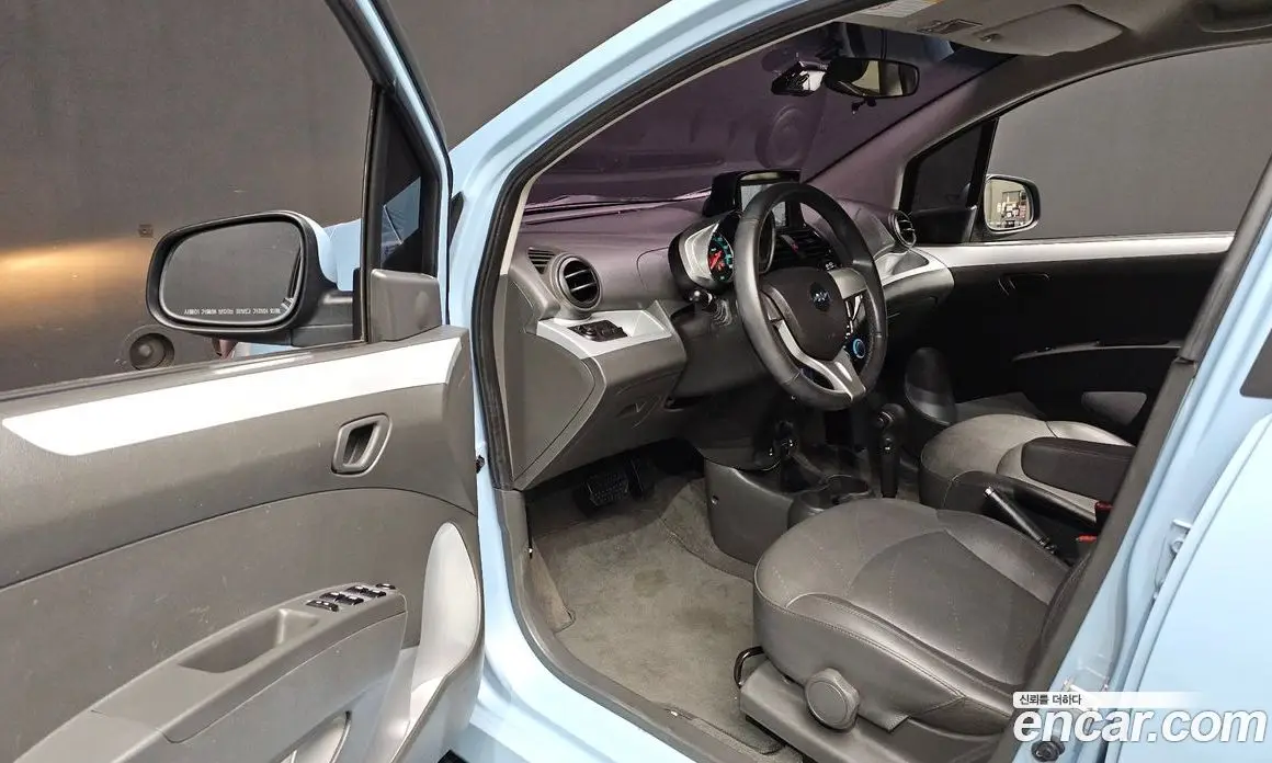 Chevrolet Spark 2014 1.0 автомат (гидро), фото 13