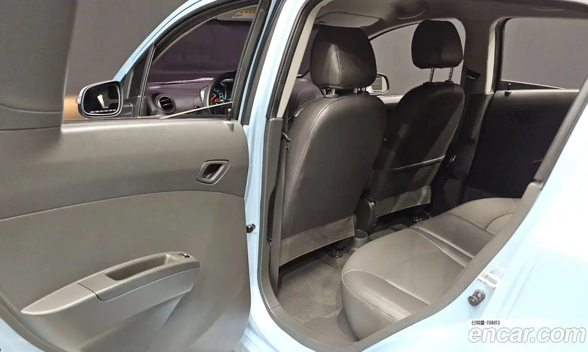 Chevrolet Spark 2014 1.0 автомат (гидро), фото 16