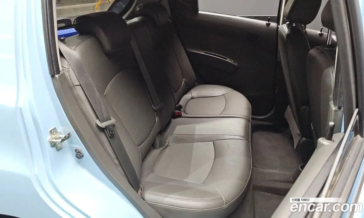 Chevrolet Spark 2014 1.0 автомат (гидро), фото 17