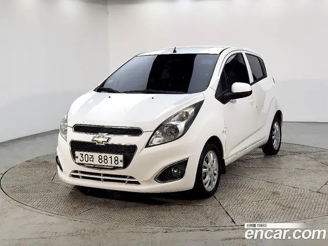Chevrolet Spark 2014 1.0 автомат (гидро), миниатюра 1