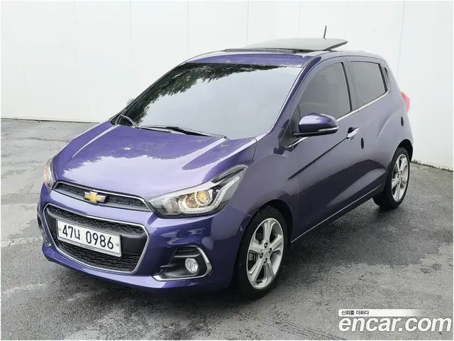Chevrolet Spark 2015 1.0 автомат (вариатор), миниатюра 1