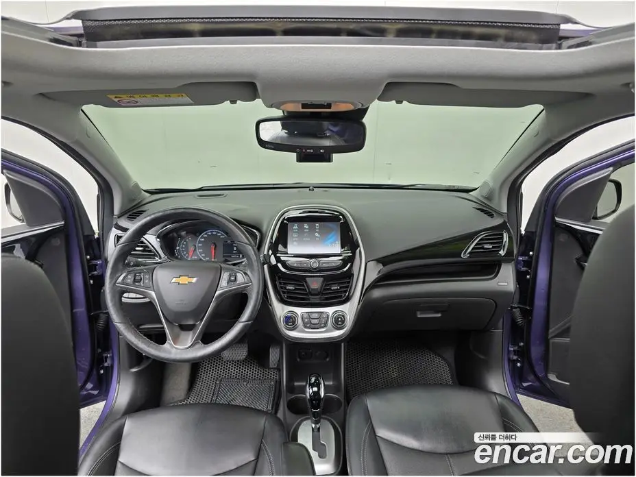 Chevrolet Spark 2015 1.0 автомат (вариатор), фото 8