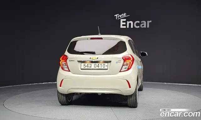 Chevrolet Spark 2016 1.0 автомат (гидро), миниатюра 4