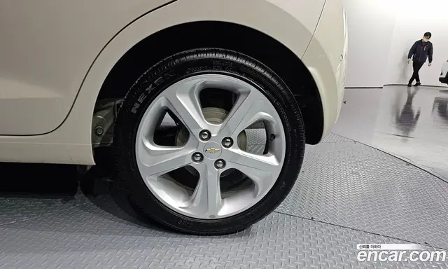 Chevrolet Spark 2016 1.0 автомат (гидро), миниатюра 5
