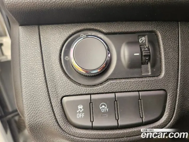 Chevrolet Spark 2016 1.0 автомат (гидро), миниатюра 5