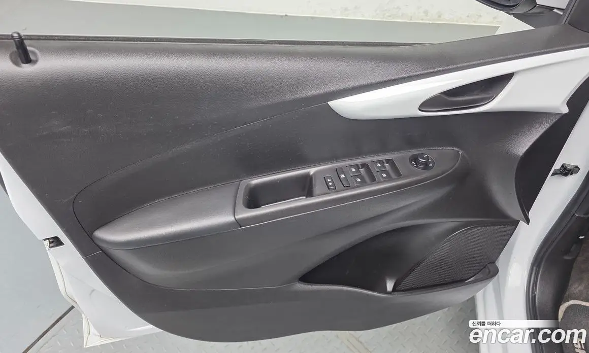 Chevrolet Spark 2017 1.0 автомат (гидро), фото 14