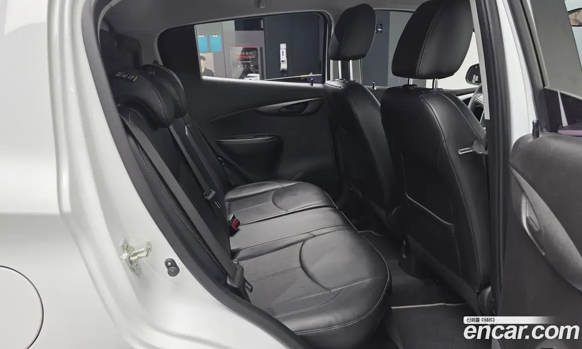 Chevrolet Spark 2017 1.0 автомат (гидро), фото 16