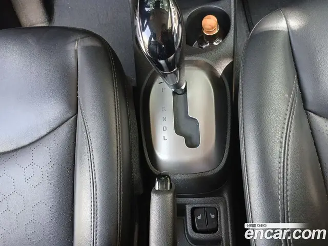 Chevrolet Spark 2018 1.0 автомат (гидро), миниатюра 9
