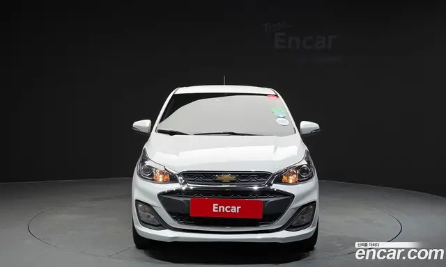 Chevrolet Spark 2019 1.0 автомат (гидро), миниатюра 3
