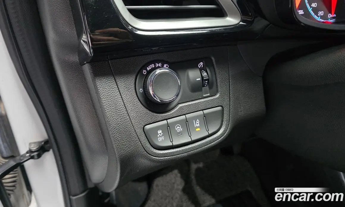 Chevrolet Spark 2019 1.0 автомат (гидро), фото 26