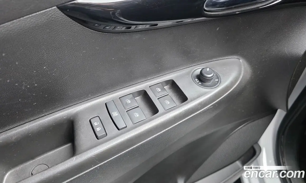 Chevrolet Spark 2019 1.0 автомат (гидро), фото 27