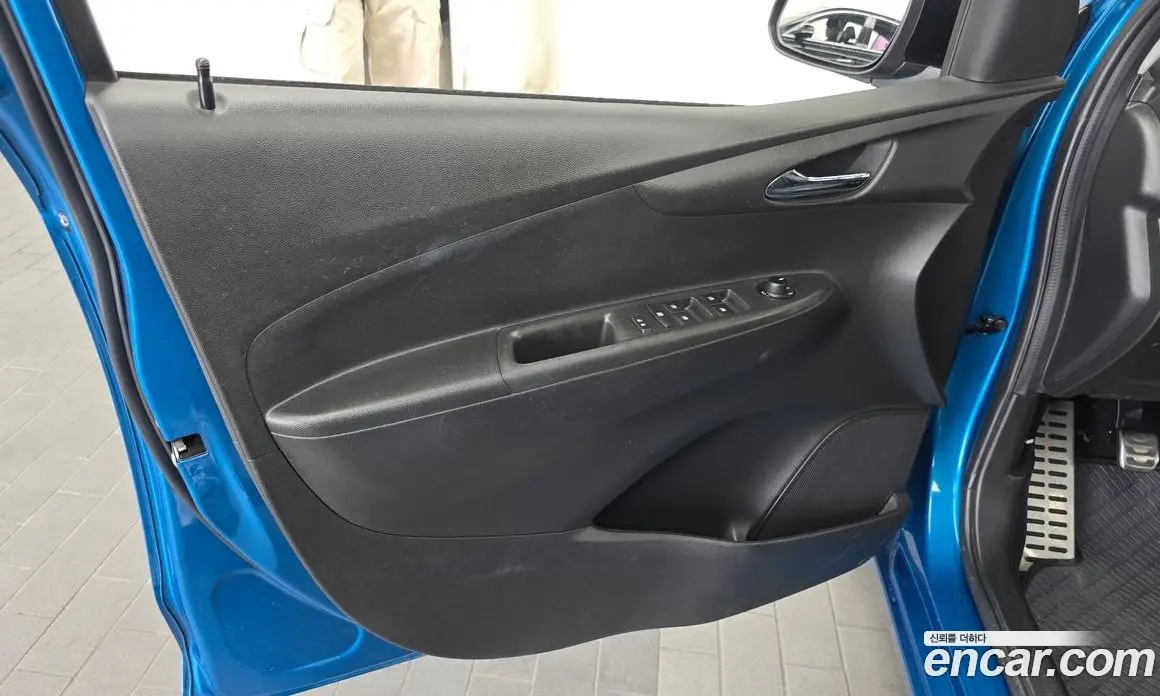 Chevrolet Spark 2019 1.0 механика, фото 14