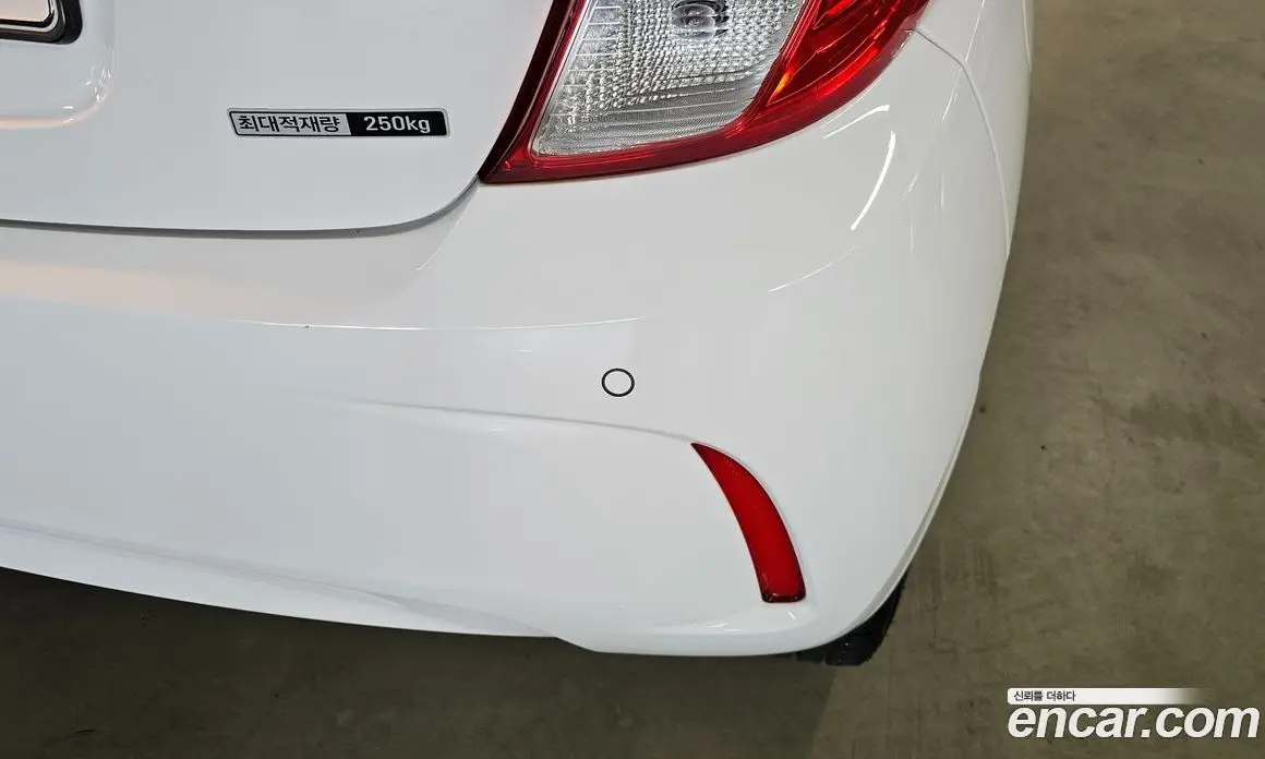 Chevrolet Spark 2019 1.0 автомат (гидро), фото 18