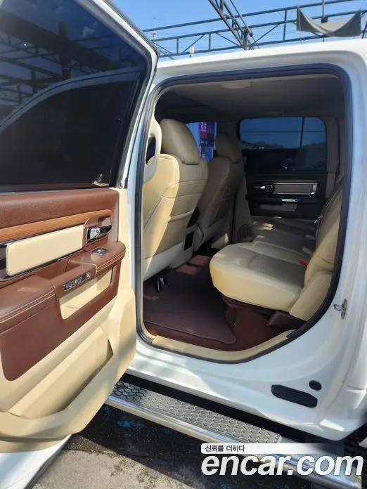 Dodge Ram Pick Up 2014 5.7 автомат (гидро), миниатюра 8