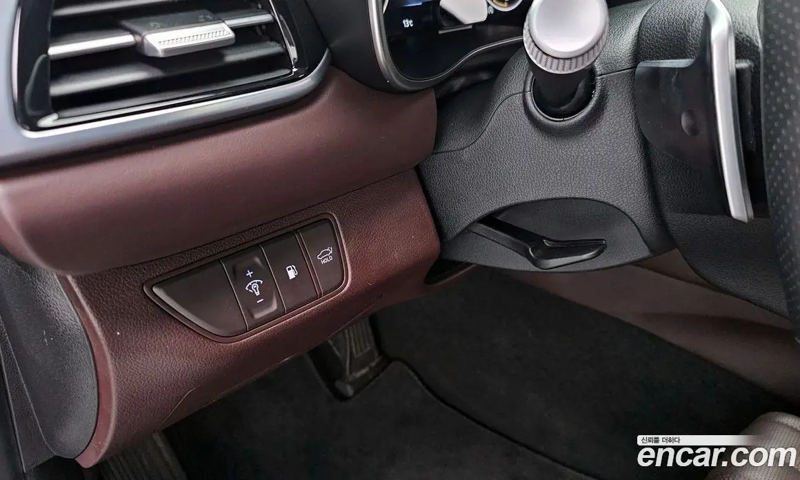 Genesis G70 2023 2.5 автомат (гидро), фото 18 Genesis G70 2023 2.5 автомат (гидро), фото 18