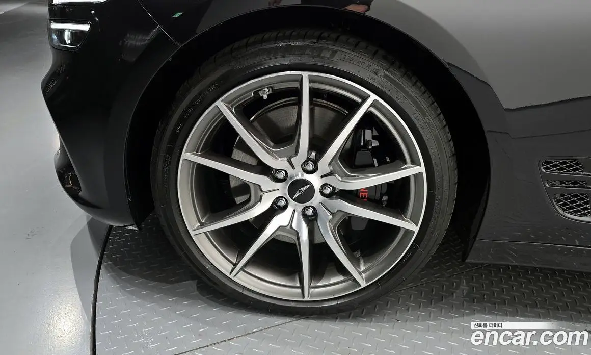 Genesis G70 2023 2.5 автомат (гидро), фото 5 Genesis G70 2023 2.5 автомат (гидро), фото 5