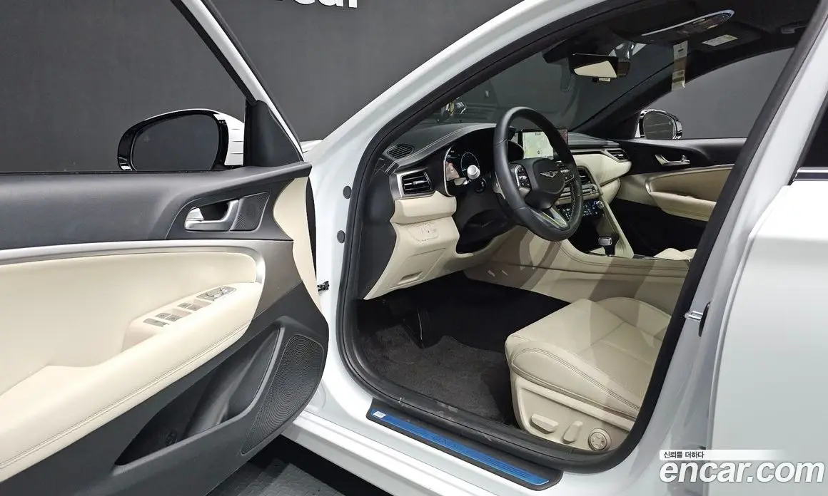 Genesis G70 2024 2.5 автомат (гидро), фото 13