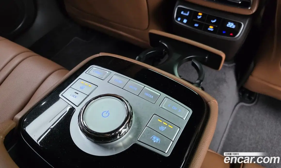 Genesis G80 2023 2.5 автомат (гидро), фото 18