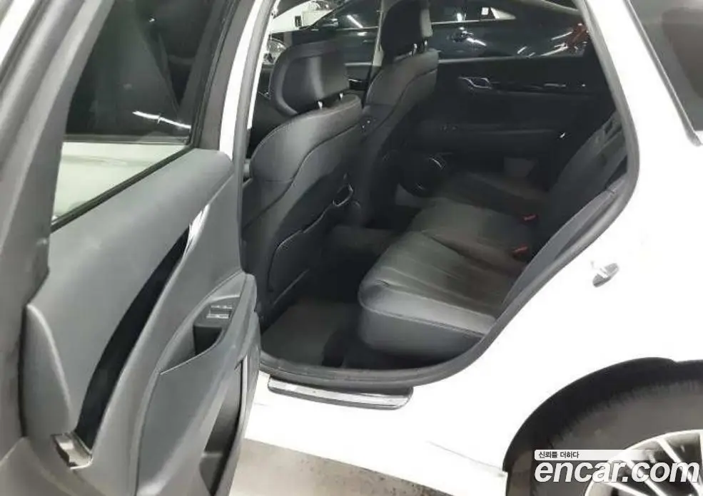 Genesis G80 2023 2.5 автомат (гидро), фото 10