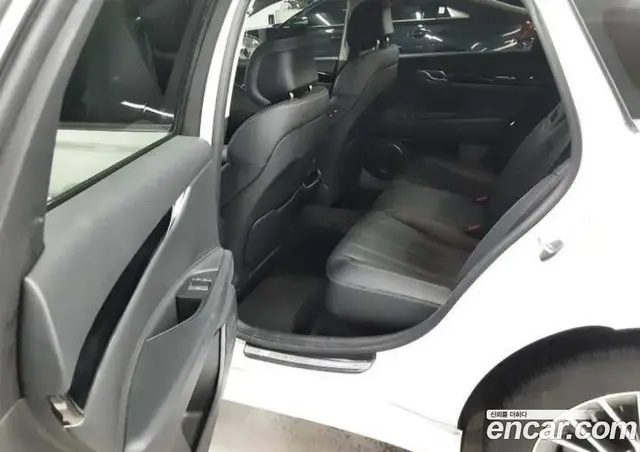 Genesis G80 2023 2.5 автомат (гидро), миниатюра 10