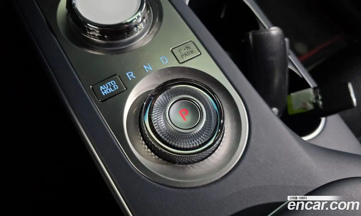 Genesis GV70 2021 2.5 автомат (гидро), фото 12