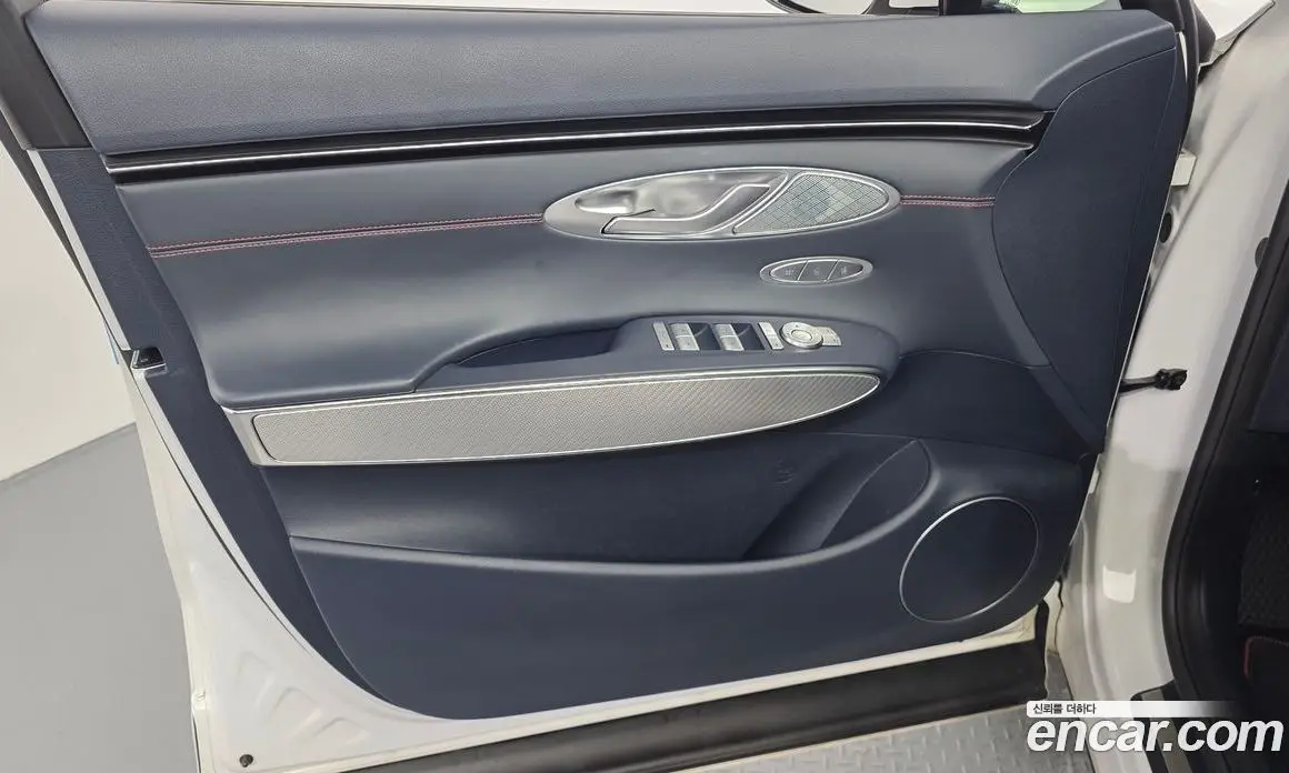 Genesis GV70 2021 2.5 автомат (гидро), фото 14