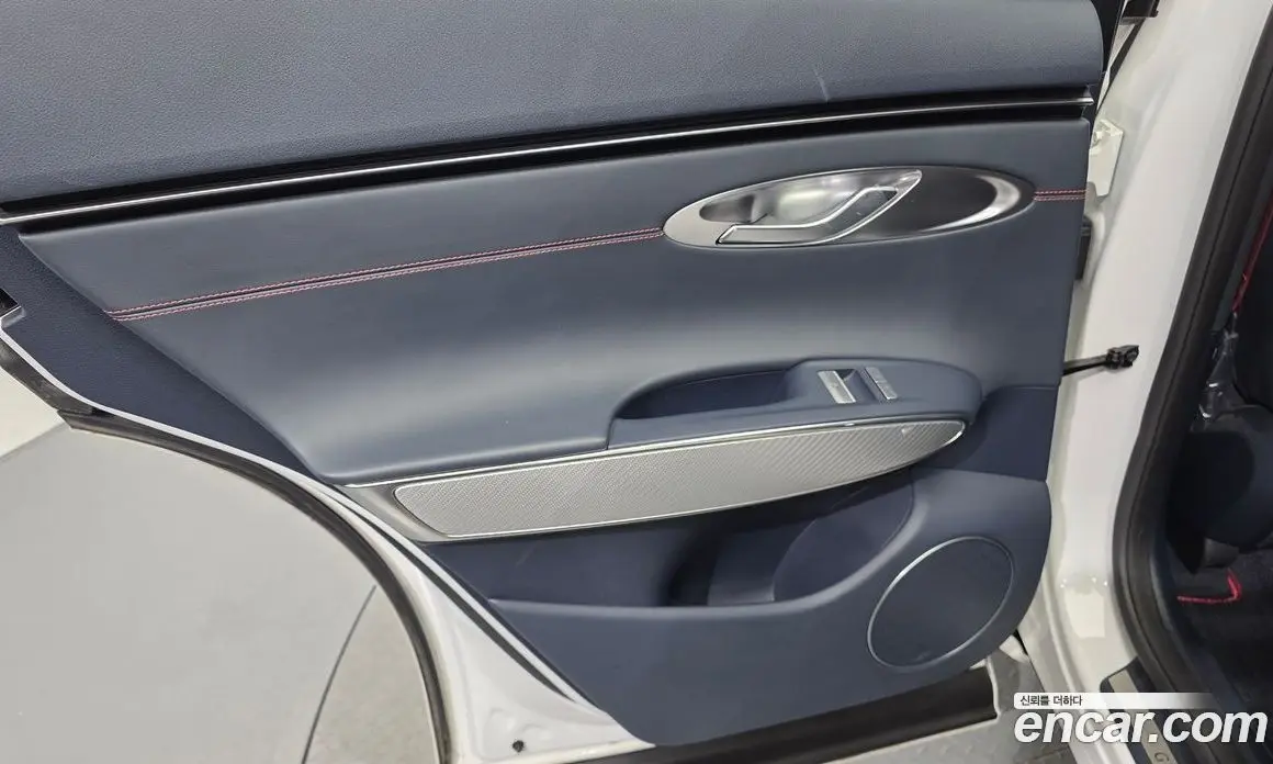 Genesis GV70 2021 2.5 автомат (гидро), фото 15