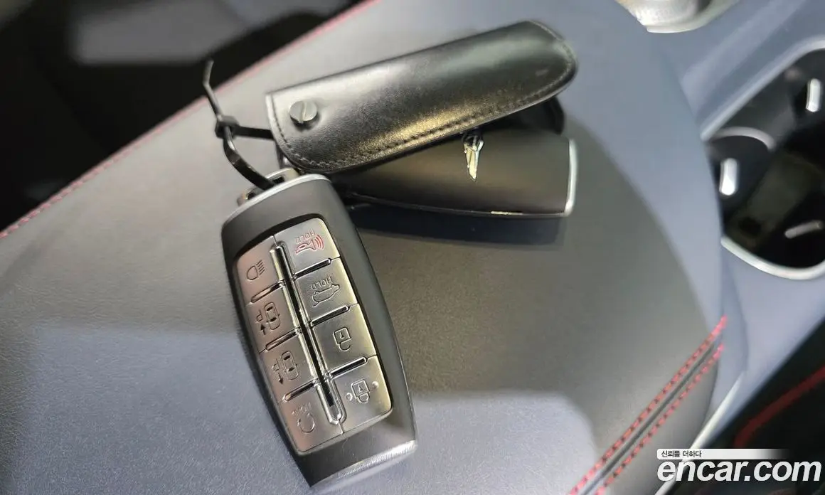 Genesis GV70 2021 2.5 автомат (гидро), фото 22