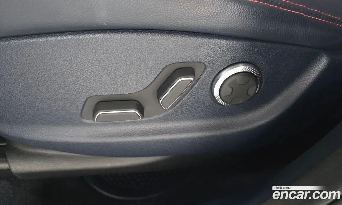 Genesis GV70 2021 2.5 автомат (гидро), фото 31