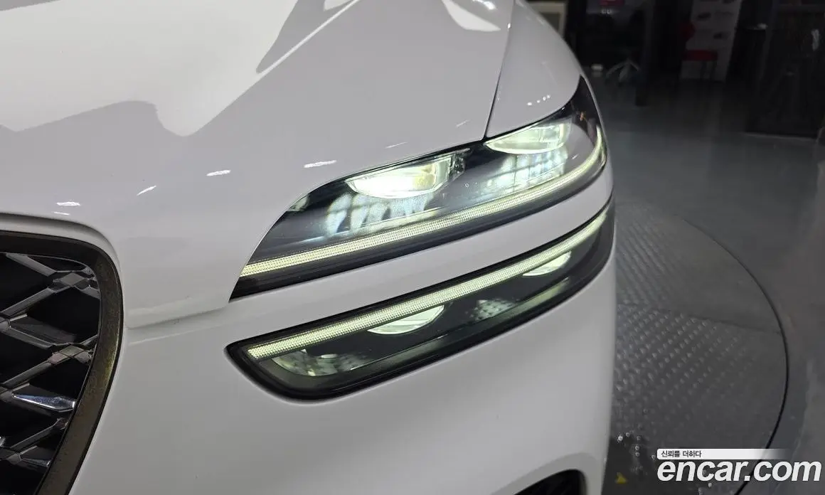 Genesis GV70 2021 2.5 автомат (гидро), фото 8