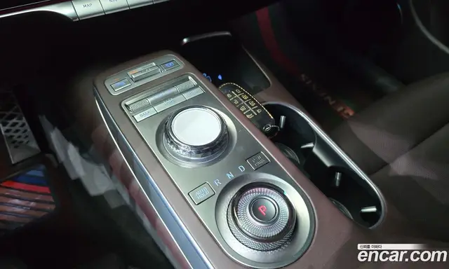 Genesis GV70 2021 2.2 автомат (гидро), миниатюра 12