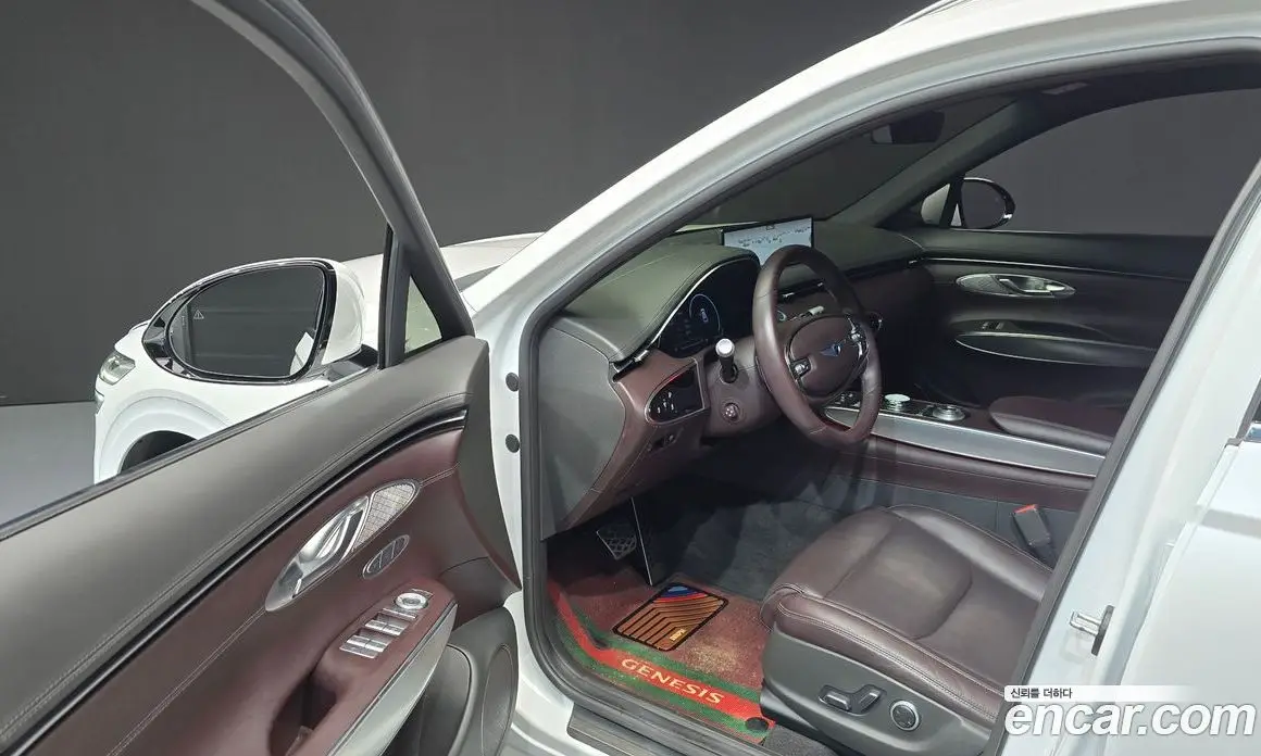 Genesis GV70 2021 2.2 автомат (гидро), фото 13