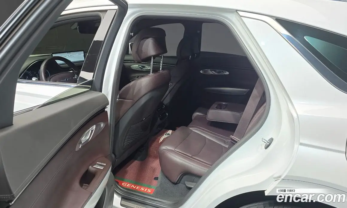 Genesis GV70 2021 2.2 автомат (гидро), фото 16