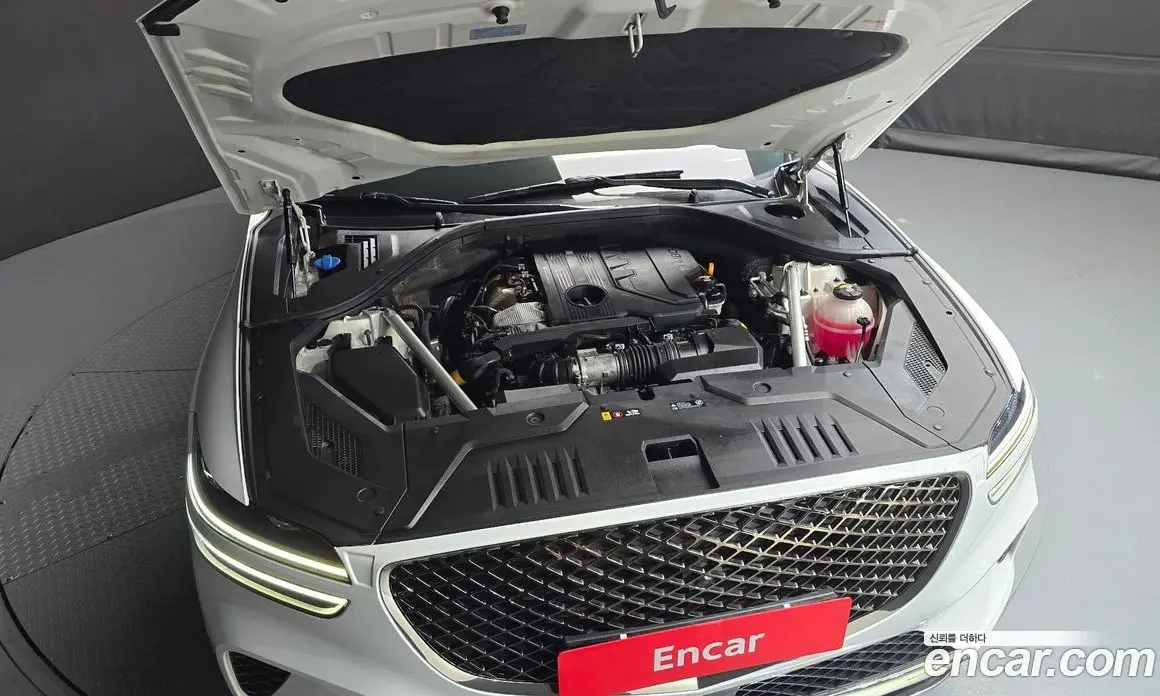 Genesis GV70 2021 2.2 автомат (гидро), фото 6