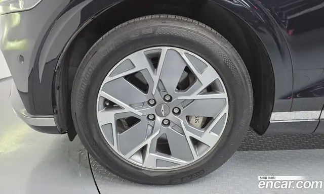 Genesis GV70 2022 0.1 автомат (гидро), миниатюра 5