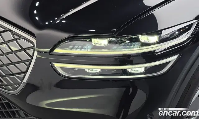 Genesis GV70 2022 0.1 автомат (гидро), миниатюра 8