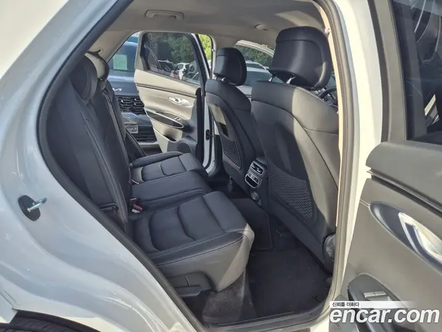 Genesis GV70 2022 2.5 автомат (гидро), миниатюра 11