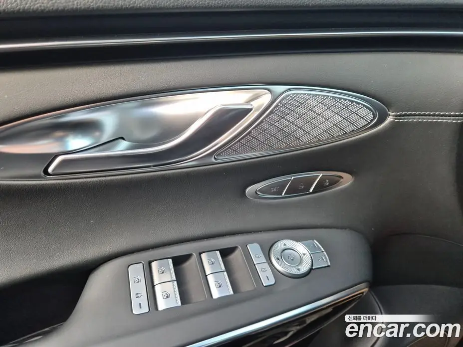 Genesis GV70 2022 2.5 автомат (гидро), фото 14