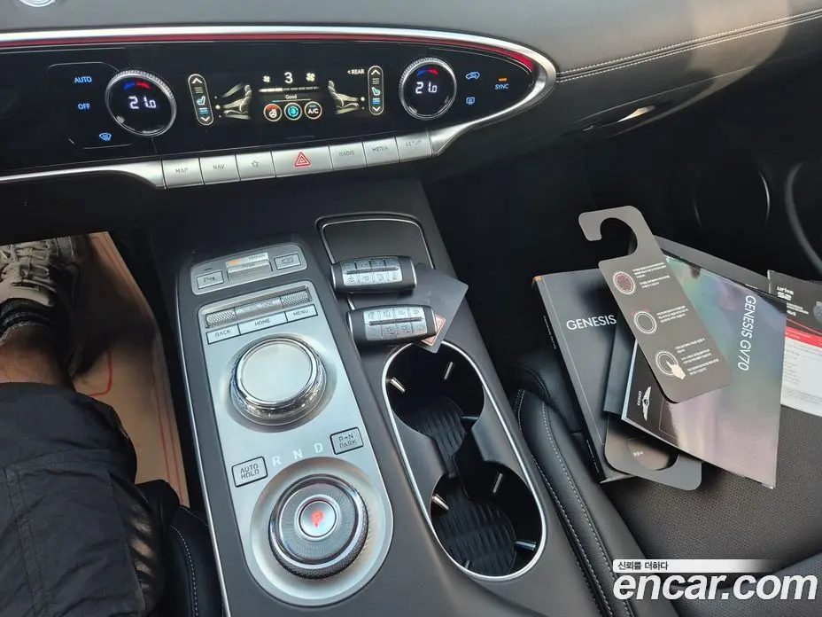 Genesis GV70 2022 2.5 автомат (гидро), фото 18