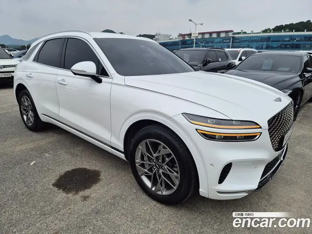 Genesis GV70 2022 2.5 автомат (гидро), миниатюра 3