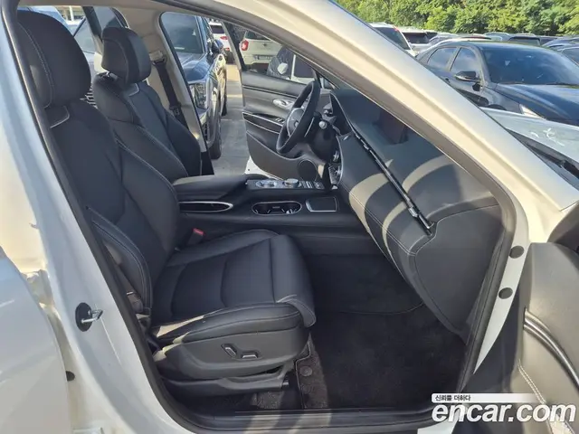 Genesis GV70 2022 2.5 автомат (гидро), миниатюра 10