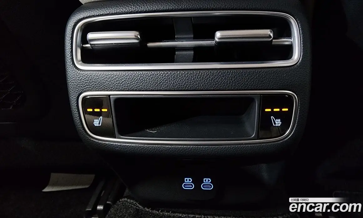 Genesis GV70 2025 2.5 автомат (гидро), фото 35