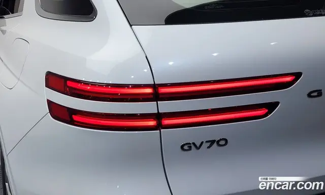 Genesis GV70 2025 2.5 автомат (гидро), миниатюра 9