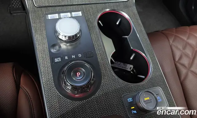 Genesis GV80 2024 2.5 автомат (гидро), миниатюра 9