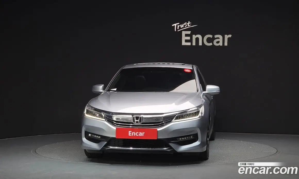 Honda Accord 2016 2.4 автомат (гидро), фото 3 Honda Accord 2016 2.4 автомат (гидро), фото 3